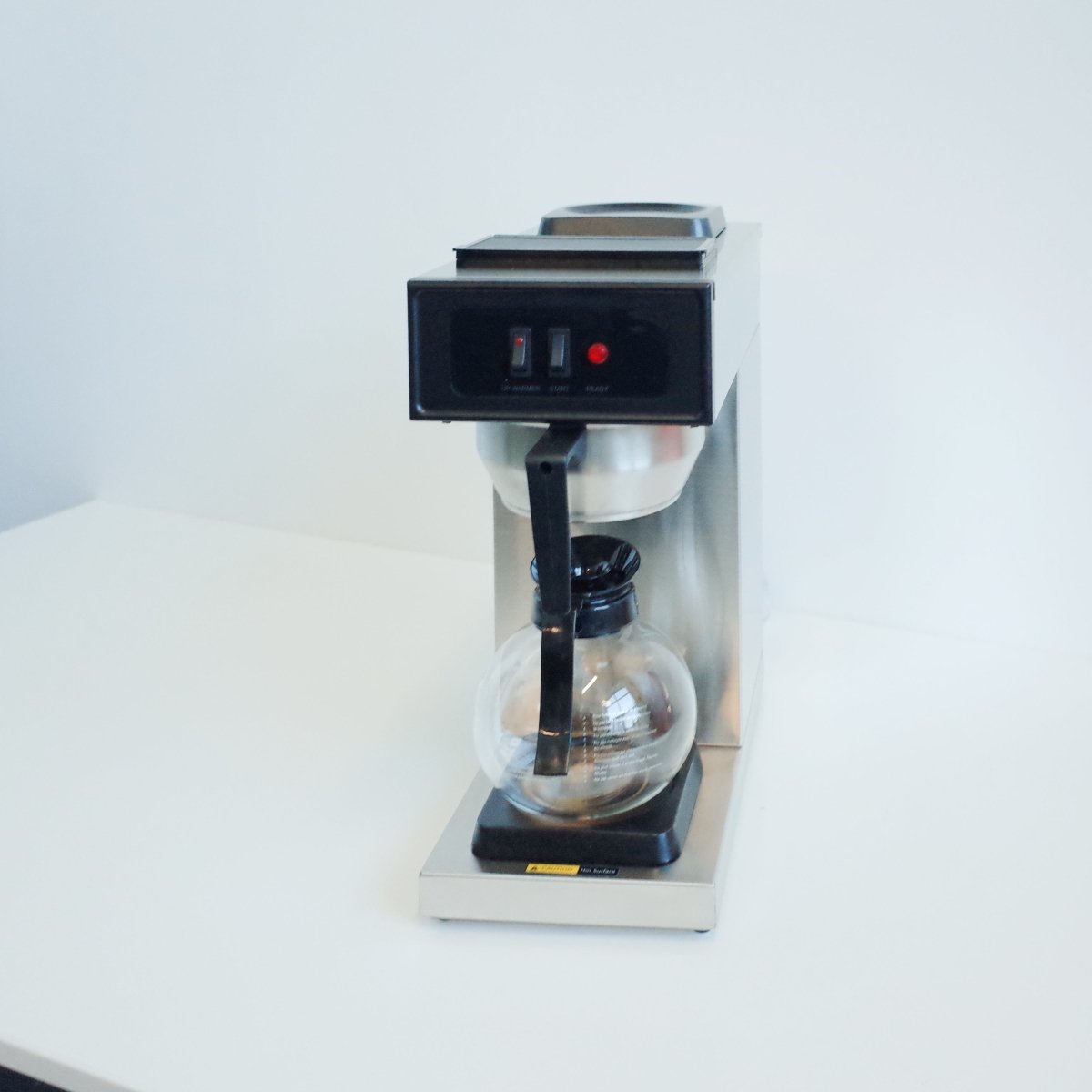 Classic Series Commercial Coffee Brewer — Manual Fill - Café Liégeois Canada Inc.
