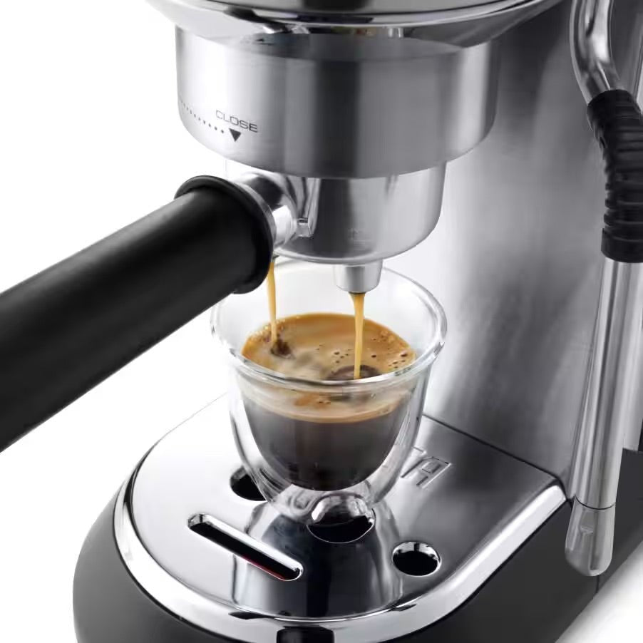 De’Longhi - Dedica Arte (EC885M) – Compact Manual Espresso Machine - Café Liégeois